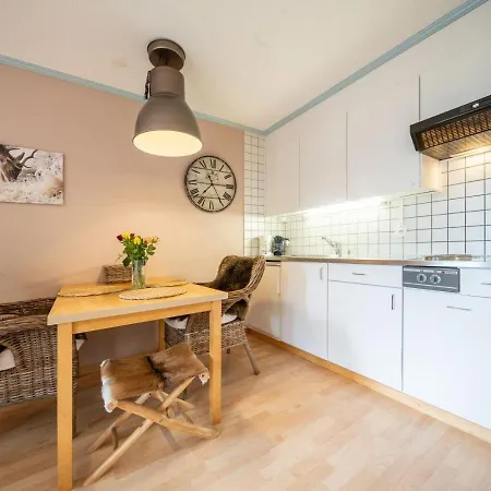 Chasa Valluns 5301 - Apartment